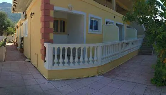 Petros 3* Vathy (Ithaca)